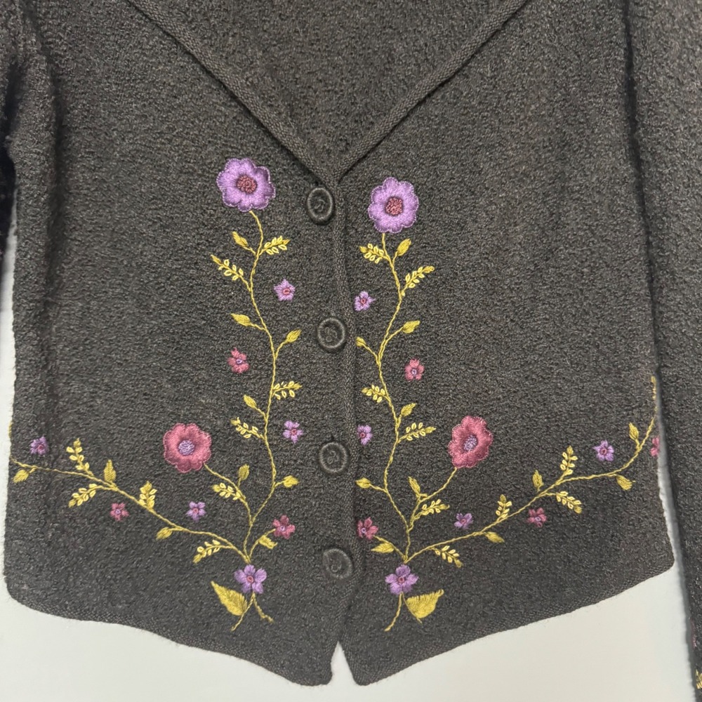 La Vicunita 100% Baby Alpaca Floral Embroidered Cardigan Sweater Small Peru - Picture 5 of 6